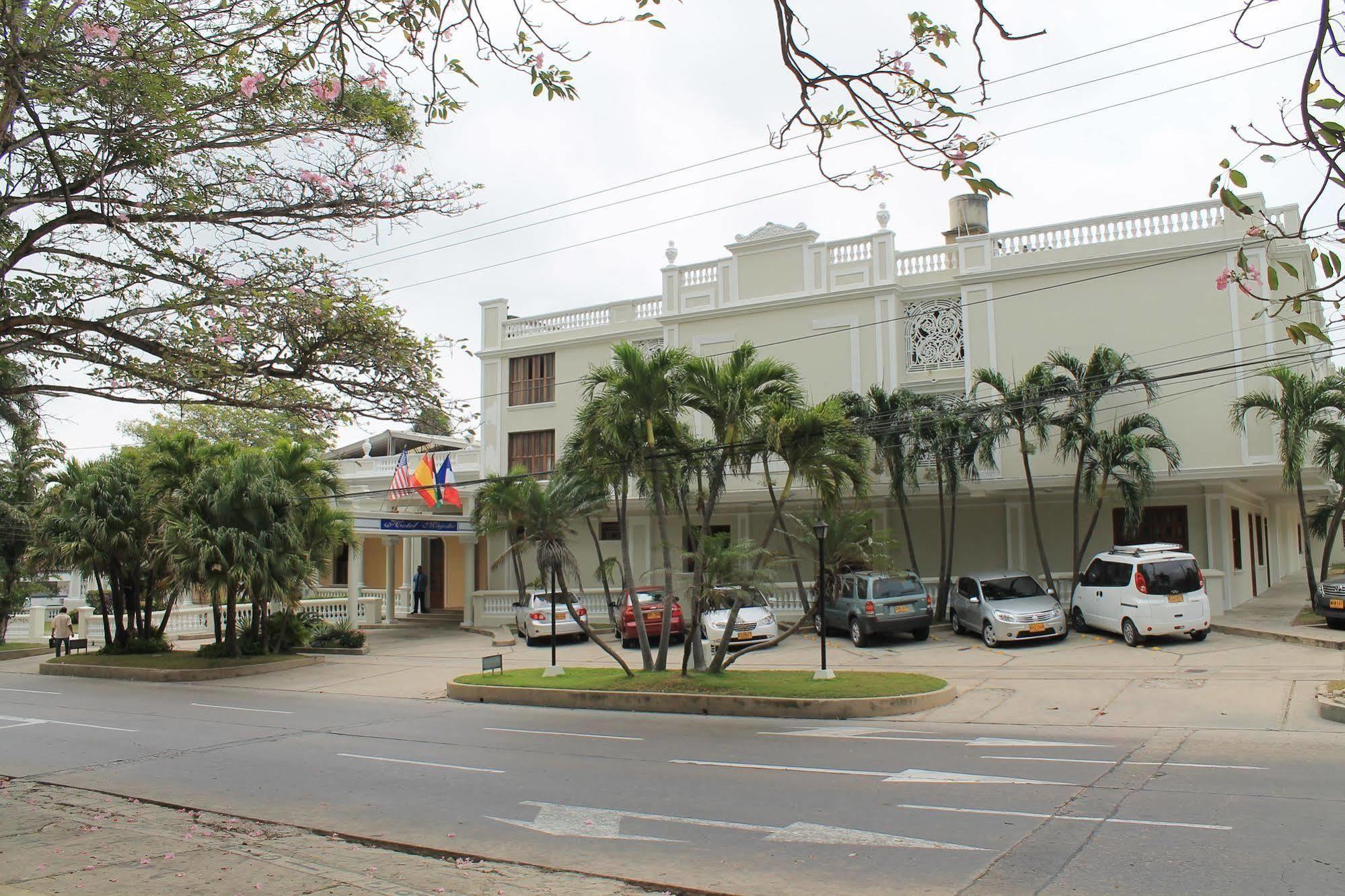 Hotel Majestic Barranquilla  Esterno foto